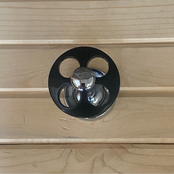 🔶 {4/$12} Toothbrush Holder - Picture 3 of 7